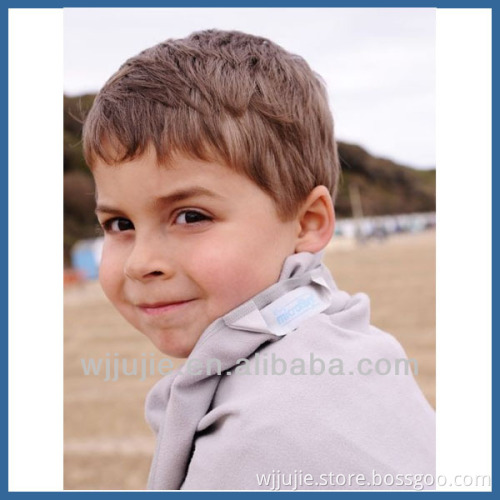 Microfiber bathrobe for kids